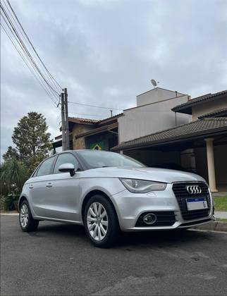 AUDI A1 1.4 TFSI SPORTBACK ATTRACTION 16V 122CV GASOLINA 4P S-TRONIC AUDI A1 1.4 TFSI SPORTBACK ATTRACTION 16V 122CV GASOLINA 4P S-TRONIC